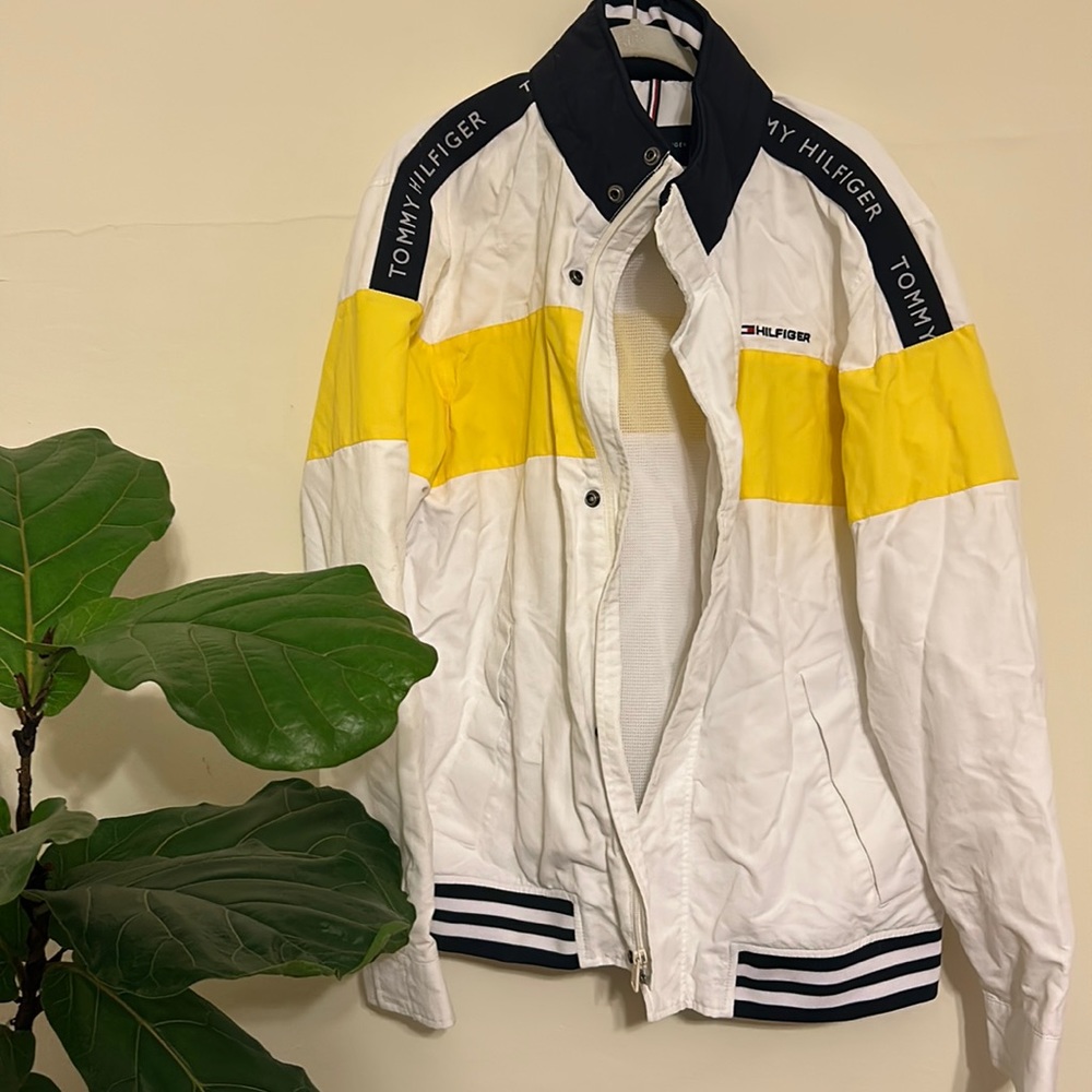 2000’s Tommy Hilfiger